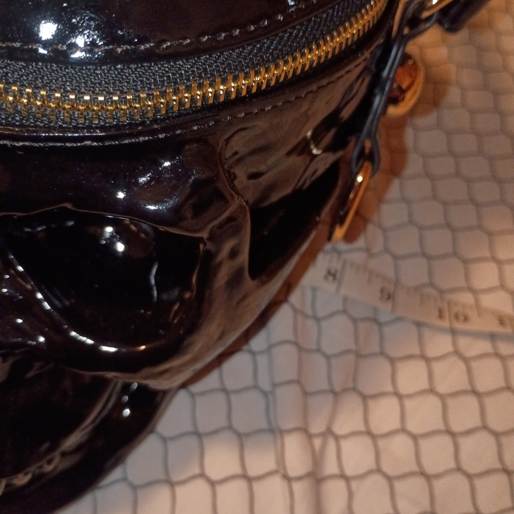 Skull Head Purse,Blk Patent Leather,NWT!crossbody or hand bag Goth Punk Biker - Picture 7 of 11